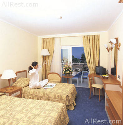 Pine House Hotel 8